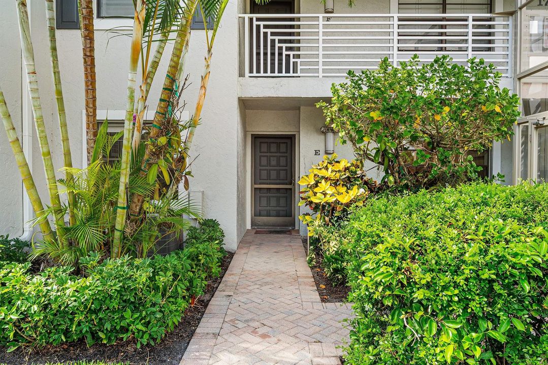 004-17SouthportLane-E-BoyntonBeach-FL-33