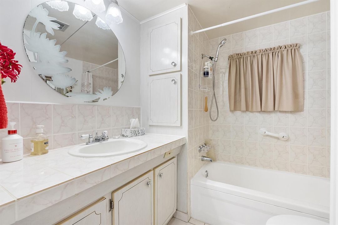 8670 Sw 18th Pl_005