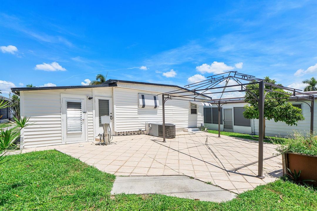 8670 Sw 18th Pl_0121