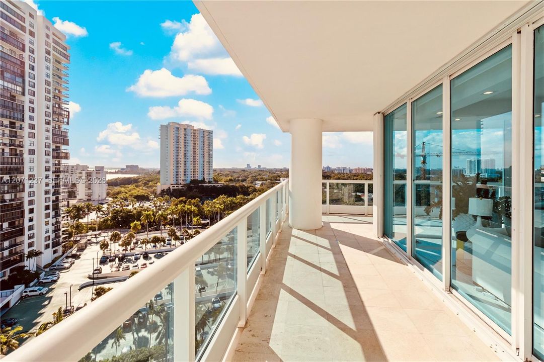 For Rent: $15,000 (2 beds, 2 baths, 1700 Square Feet)
