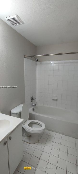 For Rent: $2,450 (3 beds, 2 baths, 1186 Square Feet)