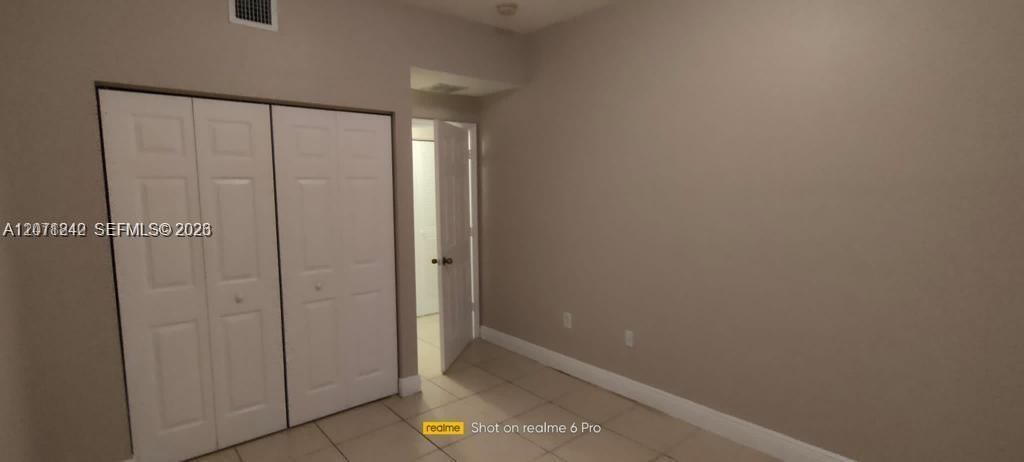 For Rent: $2,450 (3 beds, 2 baths, 1186 Square Feet)