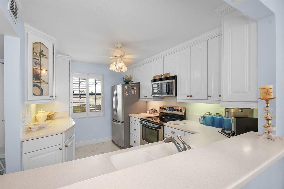 Kitchen 2