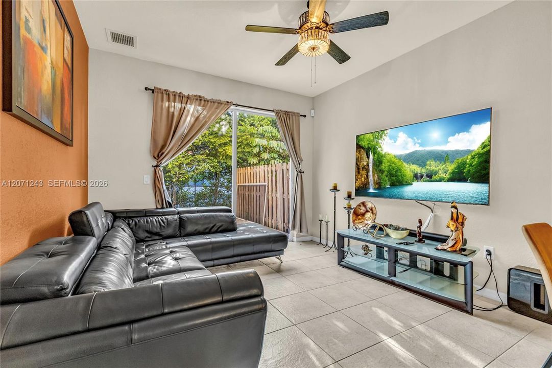 For Sale: $510,000 (4 beds, 3 baths, 2190 Square Feet)