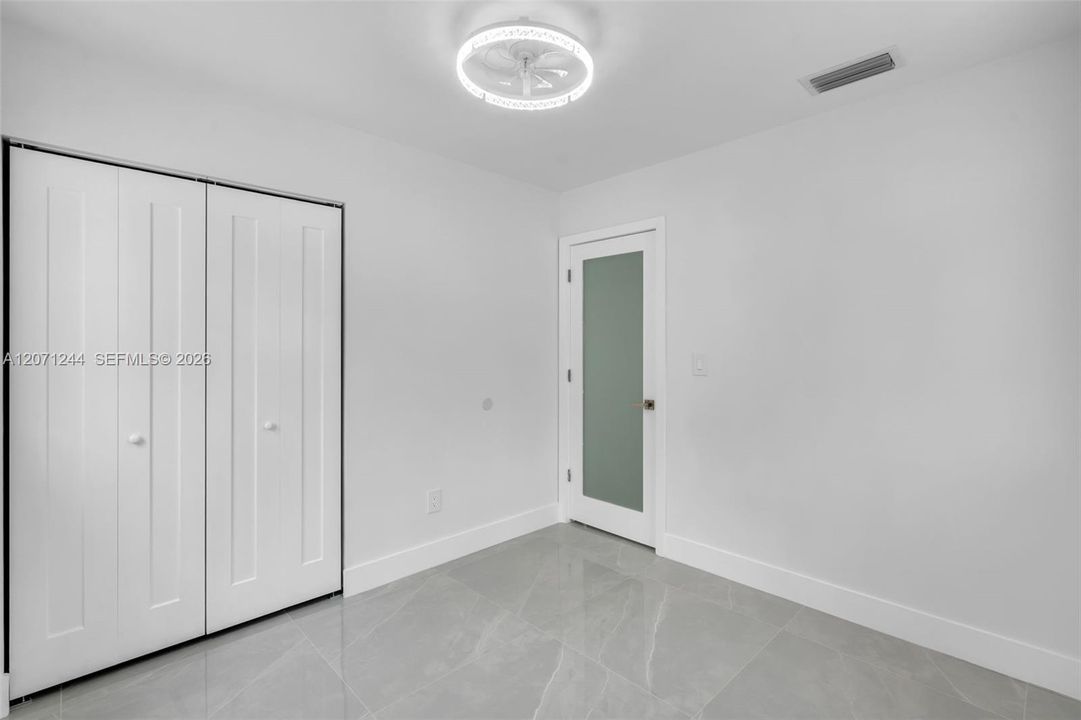 For Sale: $699,900 (5 beds, 2 baths, 0 Square Feet)