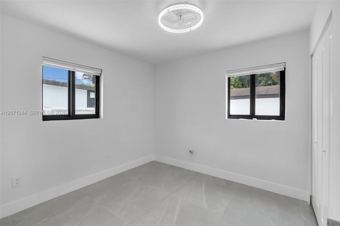 For Sale: $699,900 (5 beds, 2 baths, 0 Square Feet)
