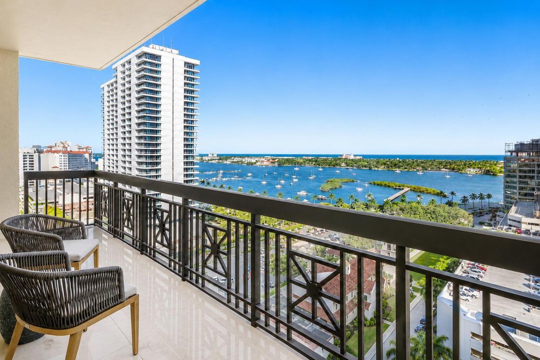 Large Balcony with Direct Water Views
