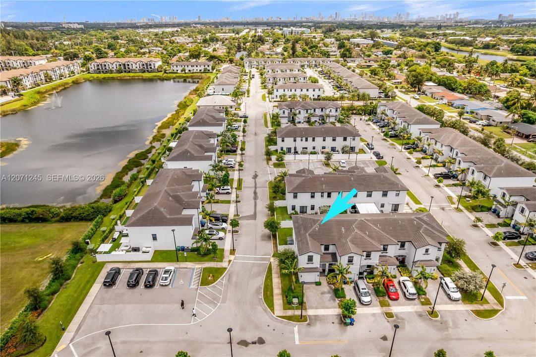 For Sale: $520,000 (3 beds, 2 baths, 1595 Square Feet)