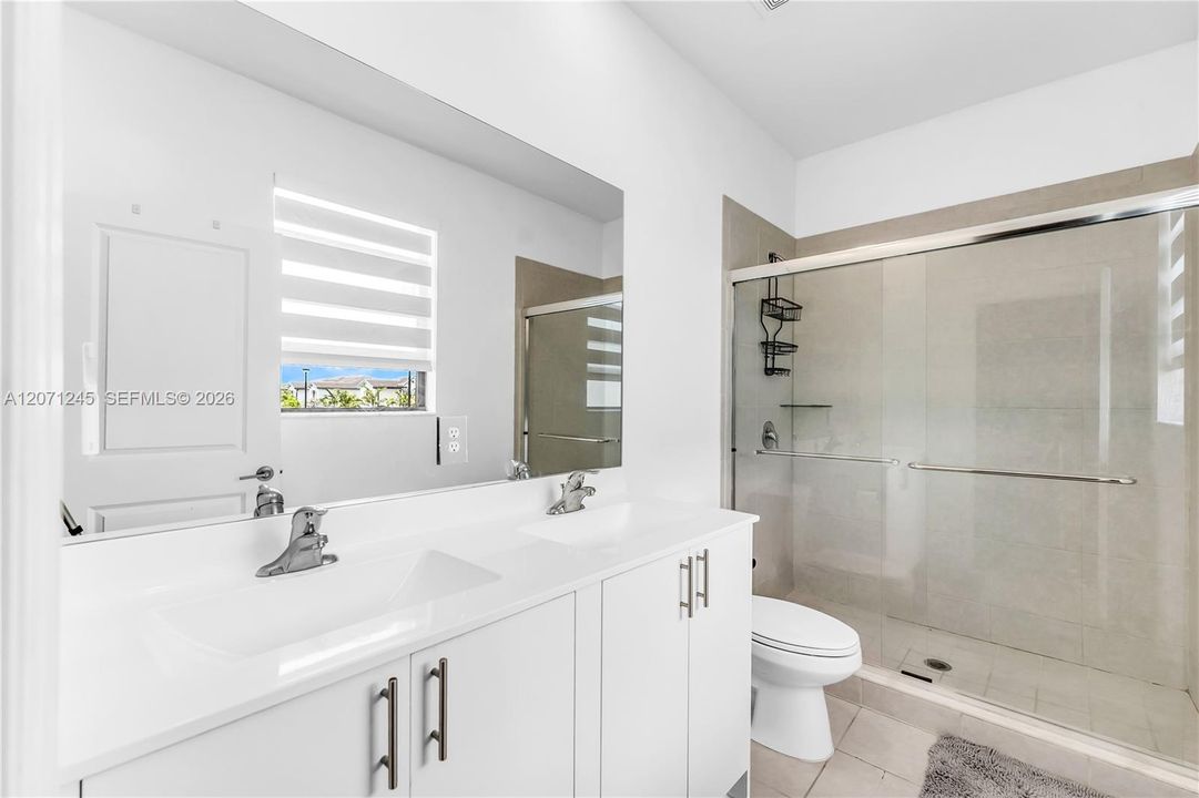 For Sale: $520,000 (3 beds, 2 baths, 1595 Square Feet)