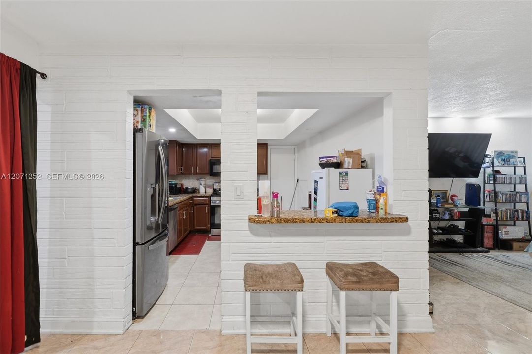 На продажу: $599,000 (4 спален, 3 ванн, 1866 Квадратных фут)