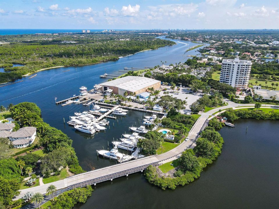Jonathan'sLandingMarina(2)
