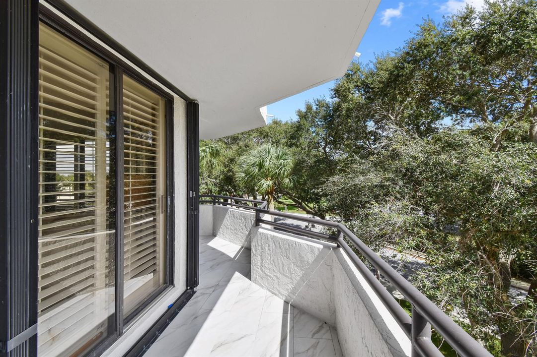 3322CasseekeyIslandRd,Apt302(51)