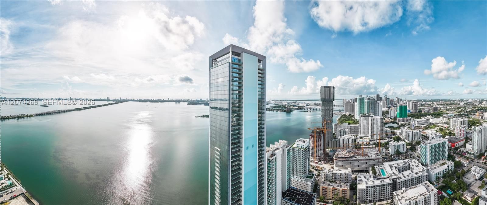 For Sale: $4,988,888 (4 beds, 6 baths, 3788 Square Feet)