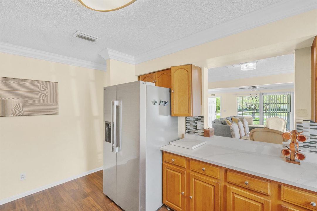 10 Kitchen (3)