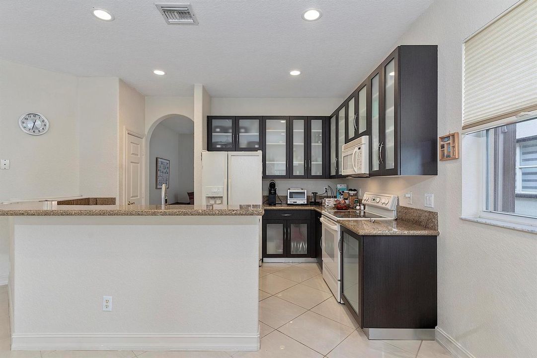 120 NW 117th Ter, Plantation, FL 33325 -