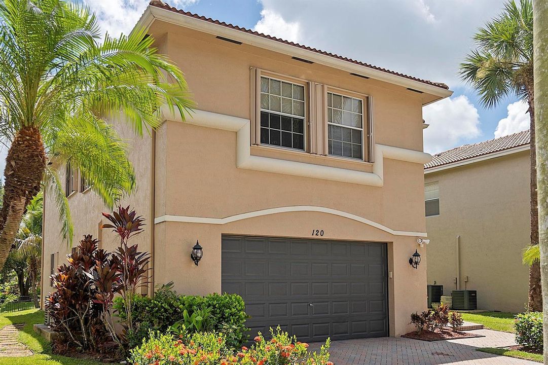 120 NW 117th Ter, Plantation, FL 33325 -
