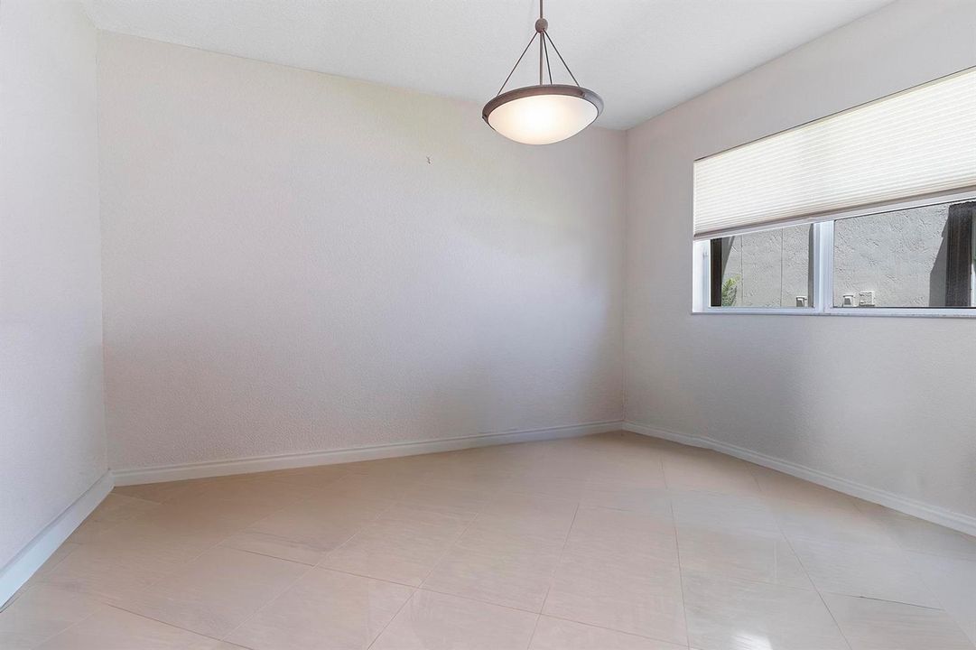 120 NW 117th Ter, Plantation, FL 33325 -