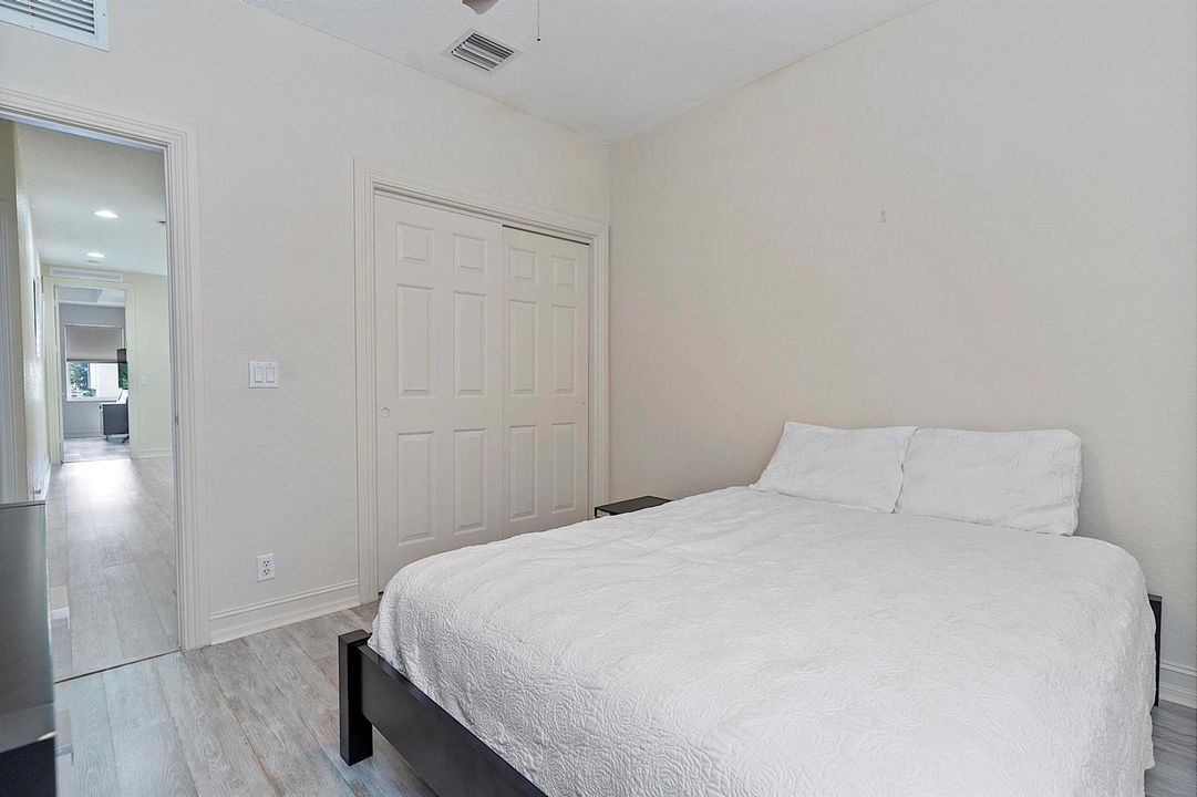 120 NW 117th Ter, Plantation, FL 33325 -