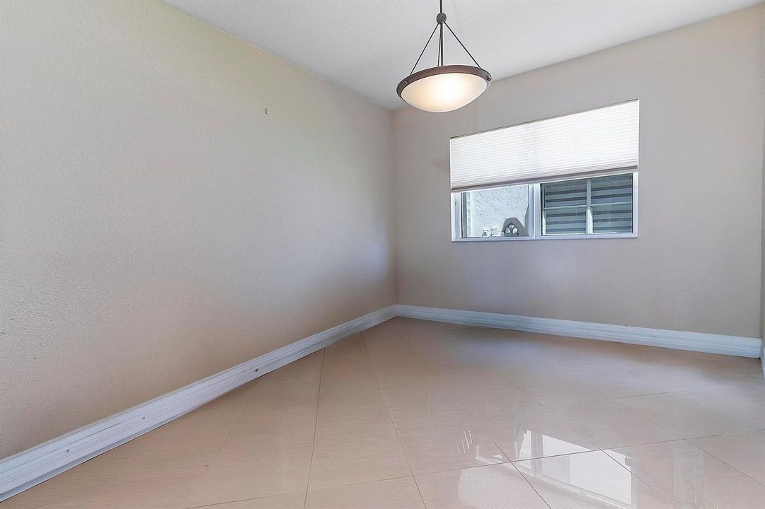 120 NW 117th Ter, Plantation, FL 33325 -