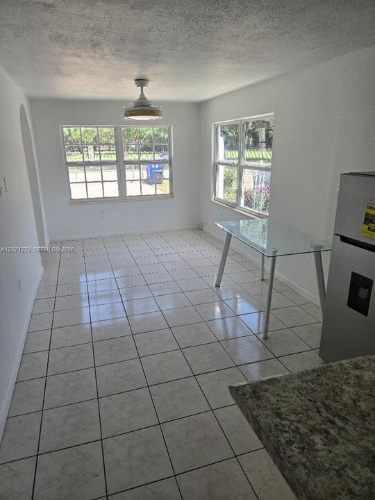 For Rent: $4,990 (4 beds, 3 baths, 1852 Square Feet)
