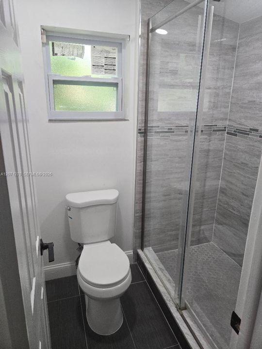 For Rent: $4,990 (4 beds, 3 baths, 1852 Square Feet)