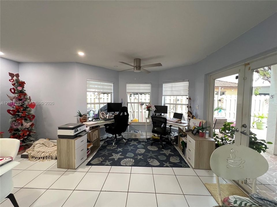 Breakfast Nook