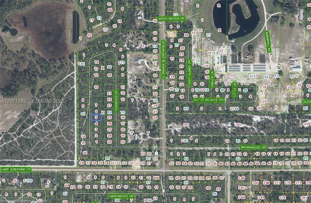 For Sale: $8,900 (0.23 acres)