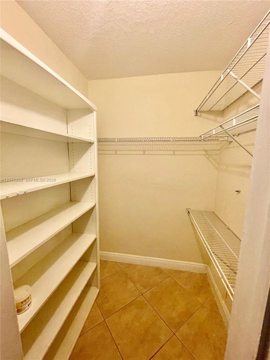 En Renta: $1,995 (2 camas, 1 baños, 725 Pies cuadrados)