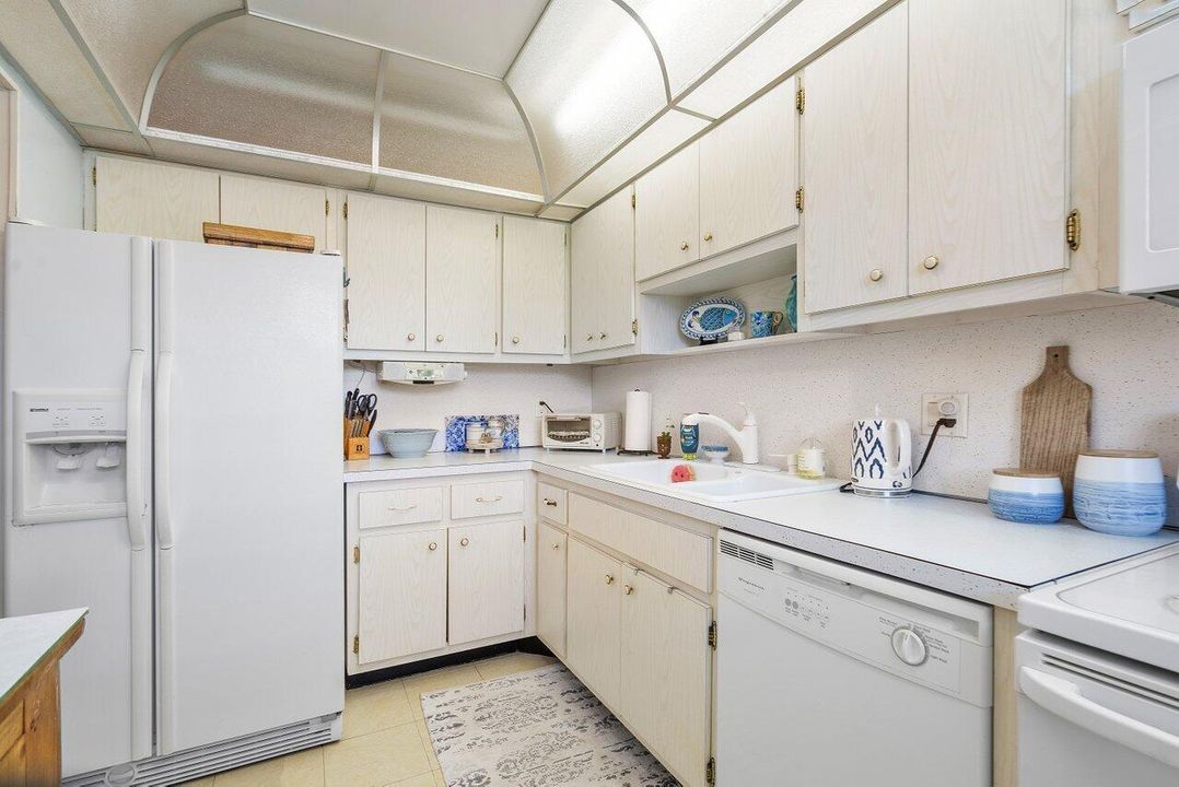 005-555Northwest4thAvenue-BocaRaton-FL-3