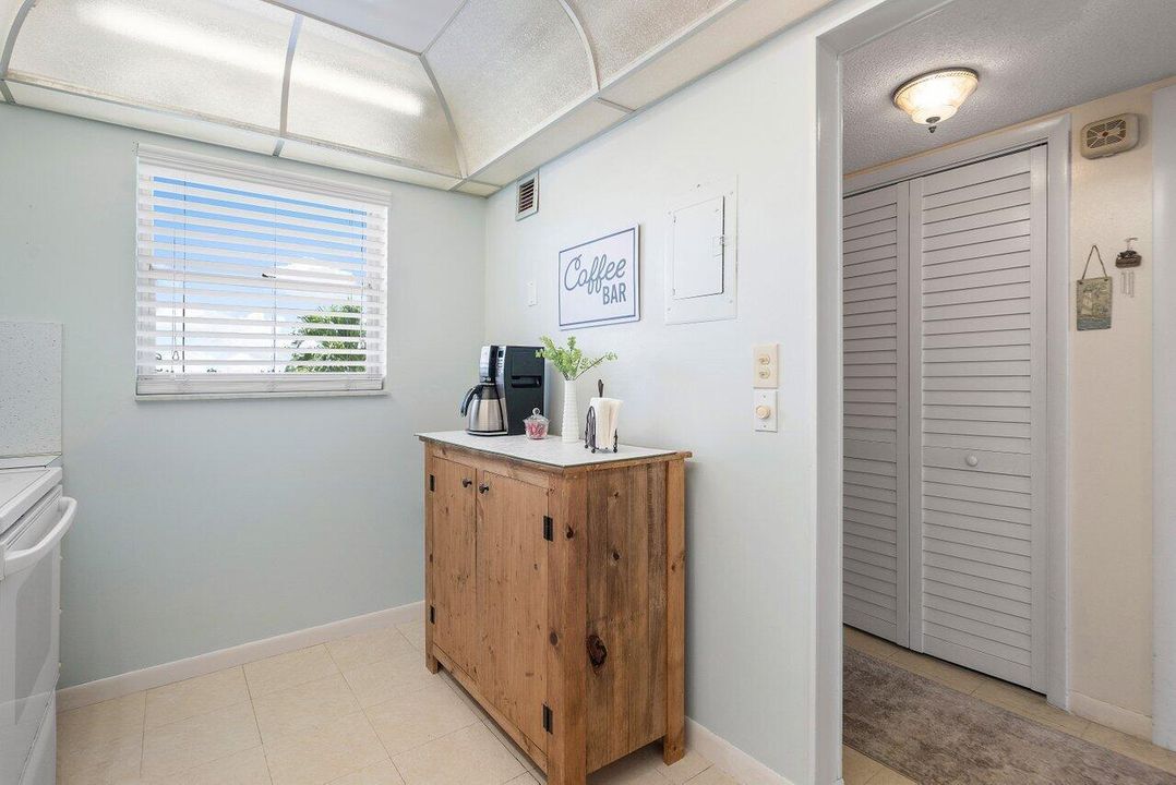 004-555Northwest4thAvenue-BocaRaton-FL-3