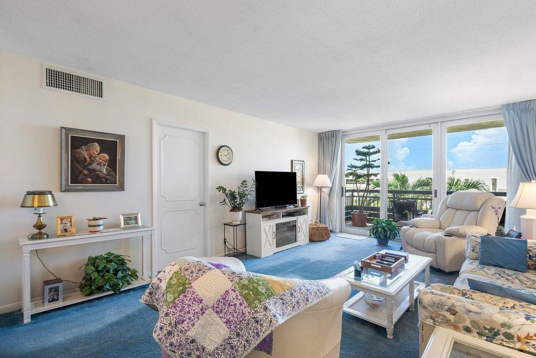 010-555Northwest4thAvenue-BocaRaton-FL-3