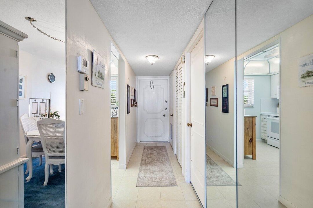 002-555Northwest4thAvenue-BocaRaton-FL-3