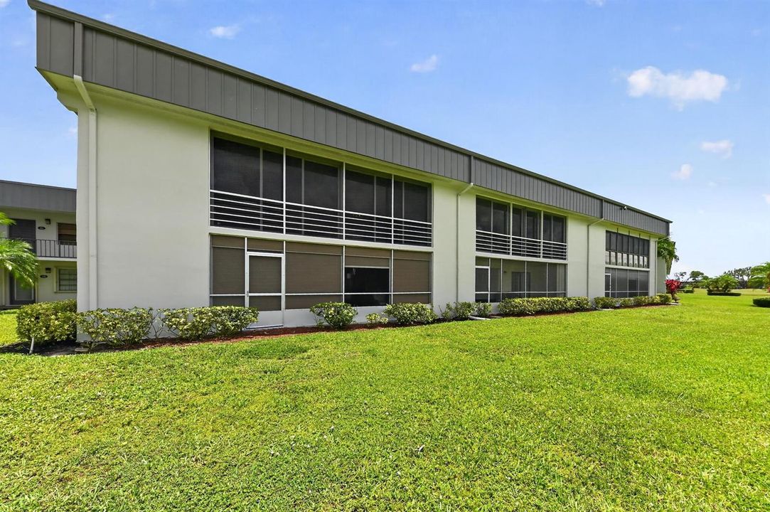 01_464_Piedmont_J-Exterior-2652