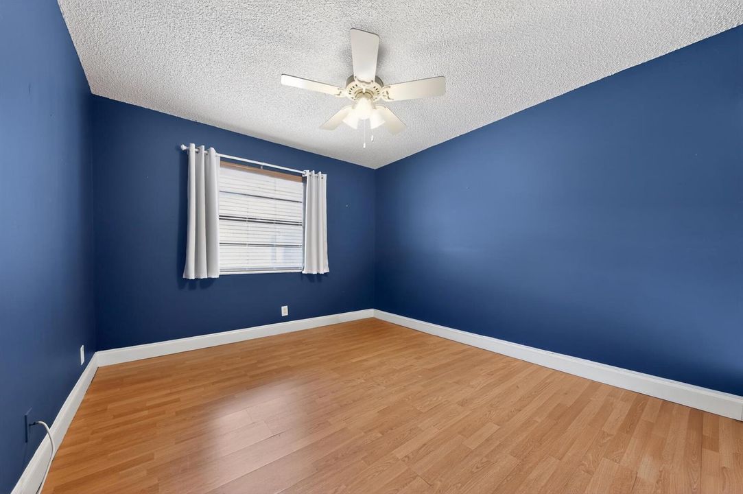 464_Piedmont_J-Living_room-2574
