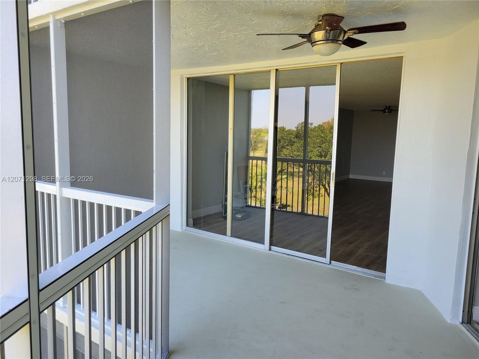 For Rent: $1,700 (1 beds, 1 baths, 1071 Square Feet)