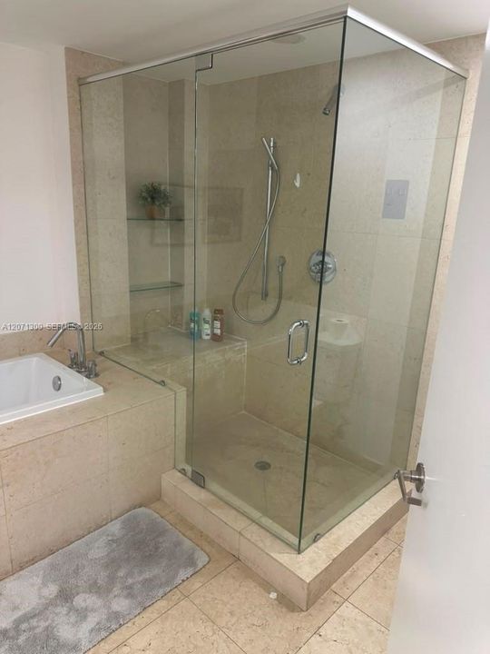 En Renta: $6,995 (2 camas, 2 baños, 1459 Pies cuadrados)