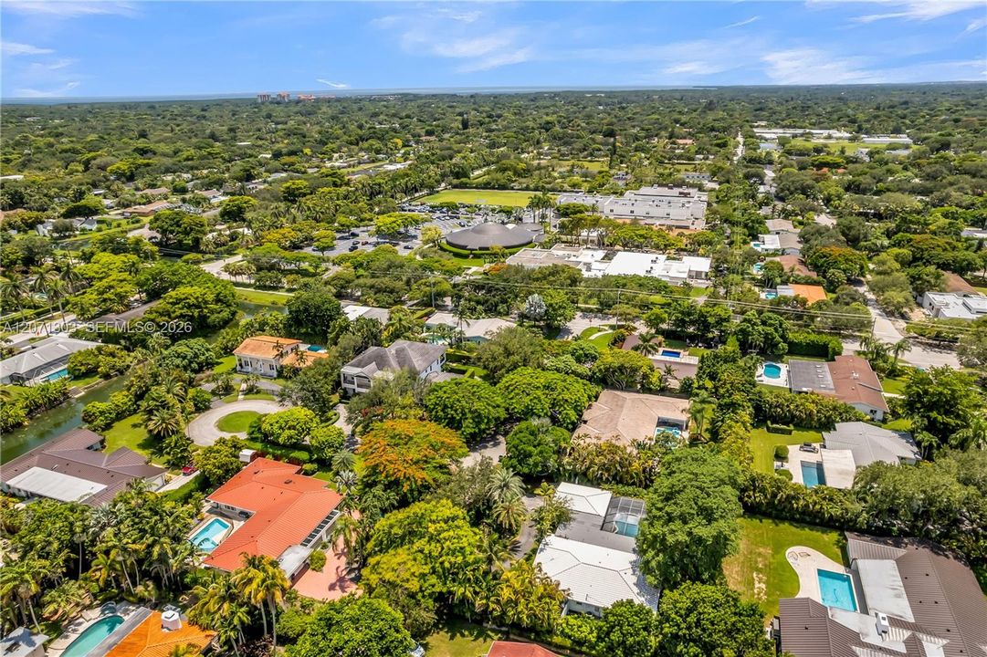 For Sale: $1,850,000 (3 beds, 2 baths, 2247 Square Feet)