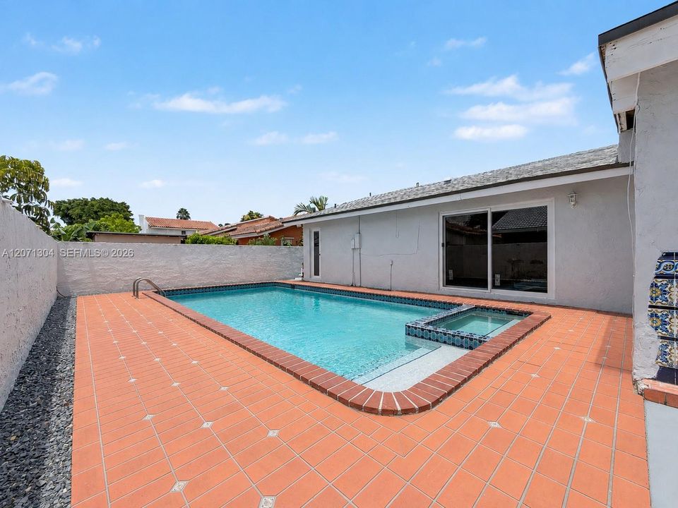 For Sale: $869,000 (5 beds, 4 baths, 2024 Square Feet)