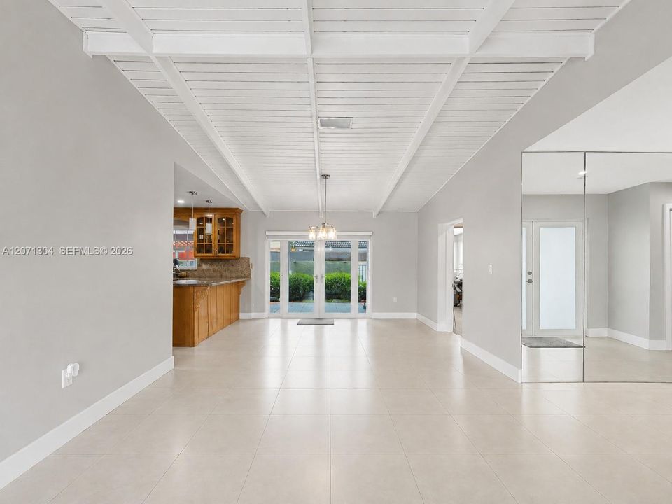 For Sale: $869,000 (5 beds, 4 baths, 2024 Square Feet)