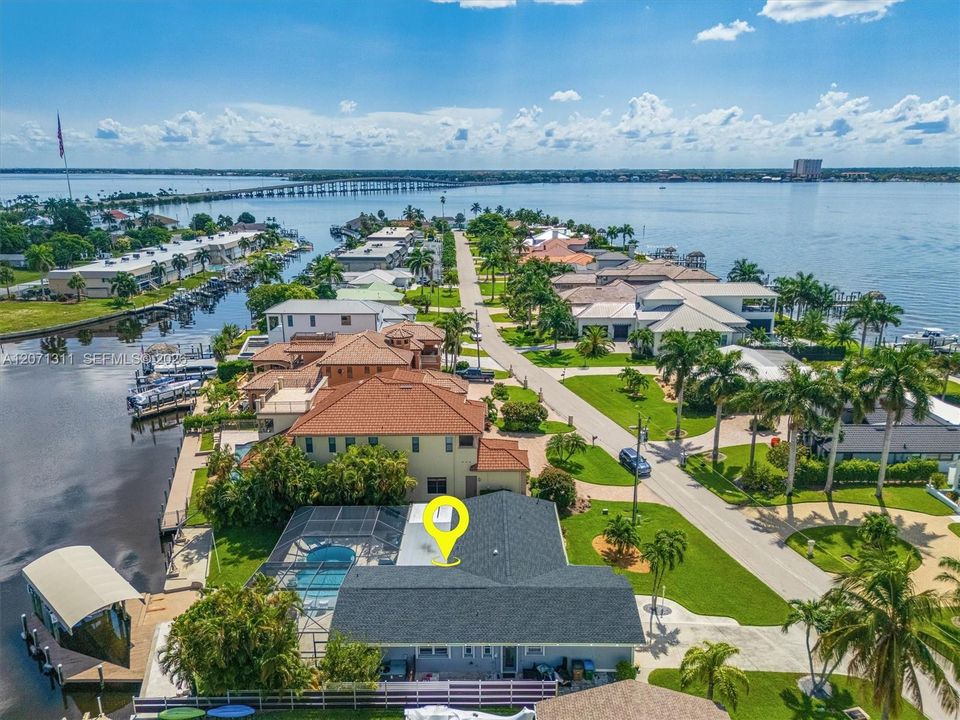 For Sale: $1,100,000 (3 beds, 3 baths, 0 Square Feet)