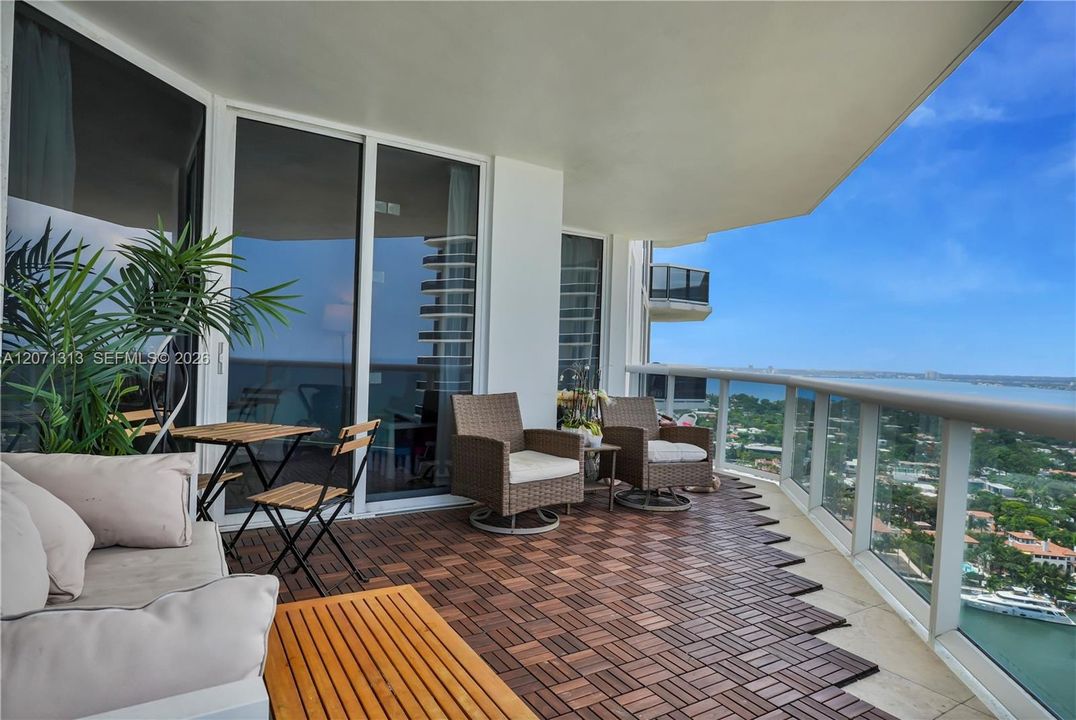 For Rent: $7,900 (2 beds, 2 baths, 1550 Square Feet)