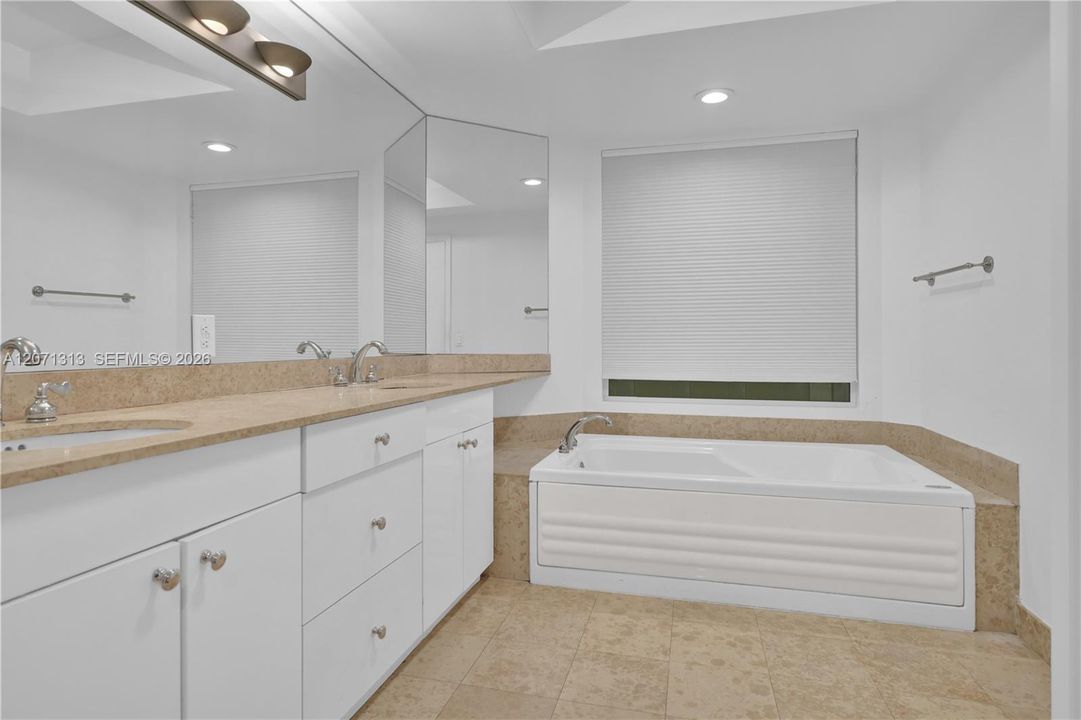 For Rent: $7,900 (2 beds, 2 baths, 1550 Square Feet)