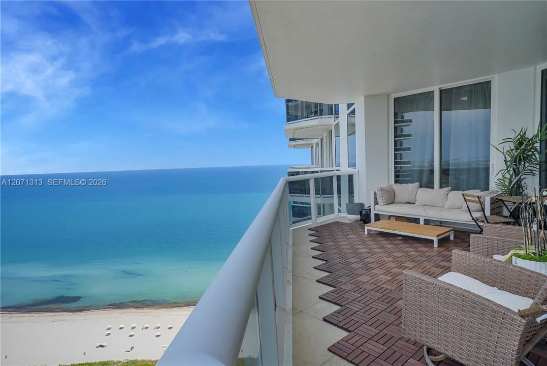 For Rent: $7,900 (2 beds, 2 baths, 1550 Square Feet)