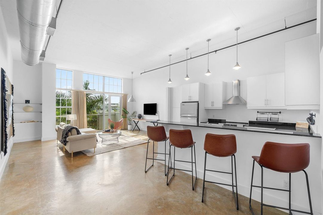 Kitchen/Living
