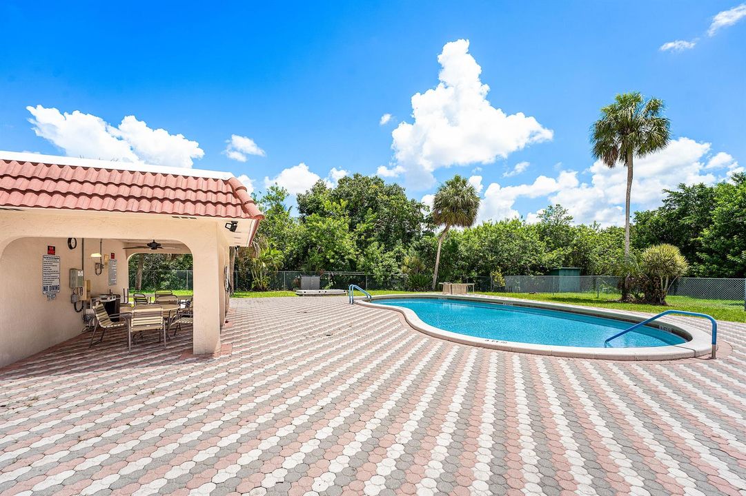 Subdivision pool