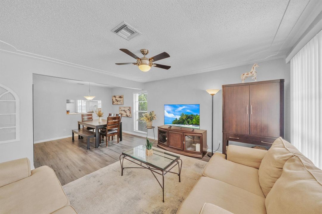 5 Living Area