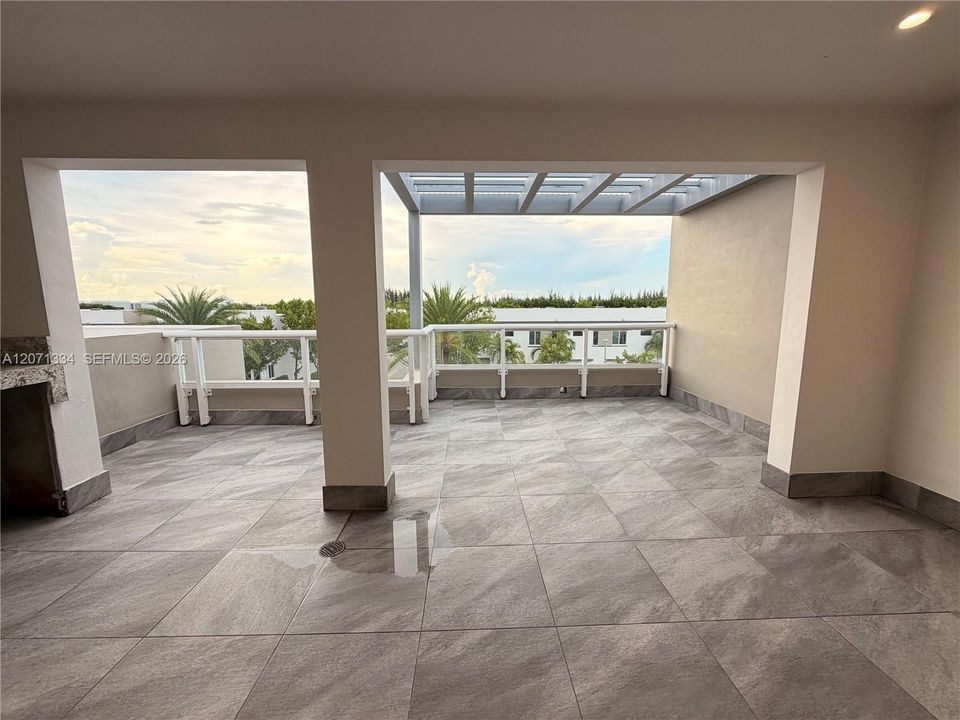 For Rent: $5,000 (3 beds, 2 baths, 2600 Square Feet)