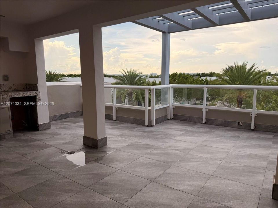 For Rent: $5,000 (3 beds, 2 baths, 2600 Square Feet)