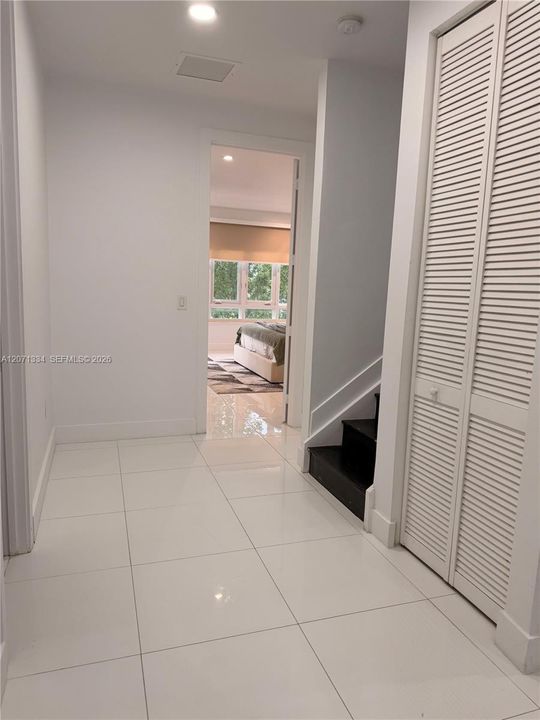For Rent: $5,000 (3 beds, 2 baths, 2600 Square Feet)