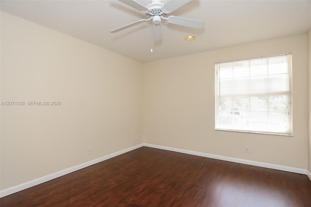 For Rent: $4,615 (6 beds, 4 baths, 3622 Square Feet)